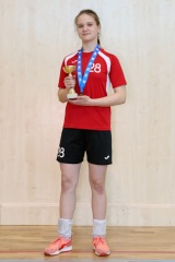 Pilt: vvAnna Dievskaja 2018 EMV TD2 2006 ja nooremad parim mängija.JPG